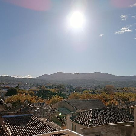 Garlaban - Linge De Qualite - Fibre - Confort - Coeur De Ville Гардан Экстерьер фото